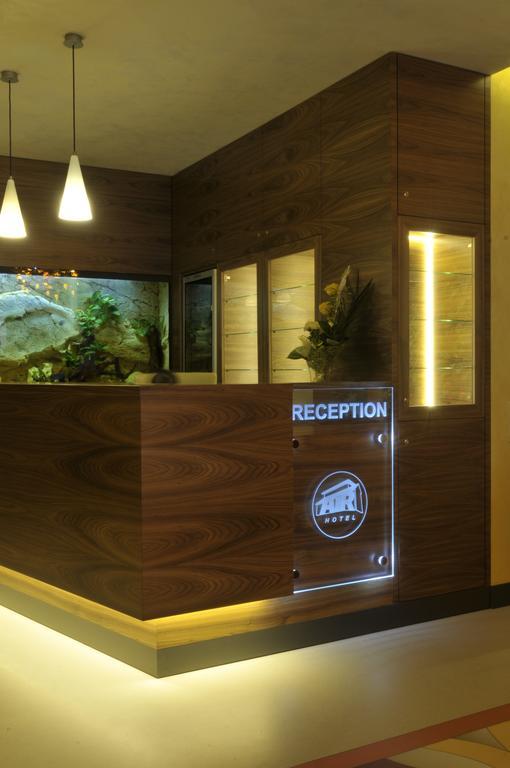 Hotel Air Holic Exterior photo